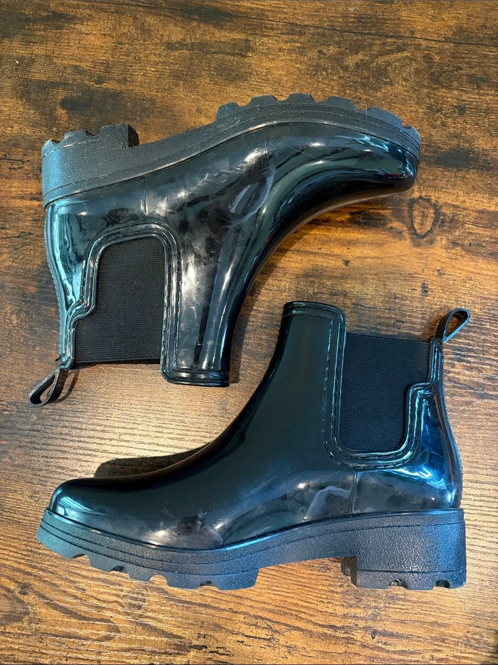 Lucky Brand Black Glossy Chelsea Rain Boots Size 8‎